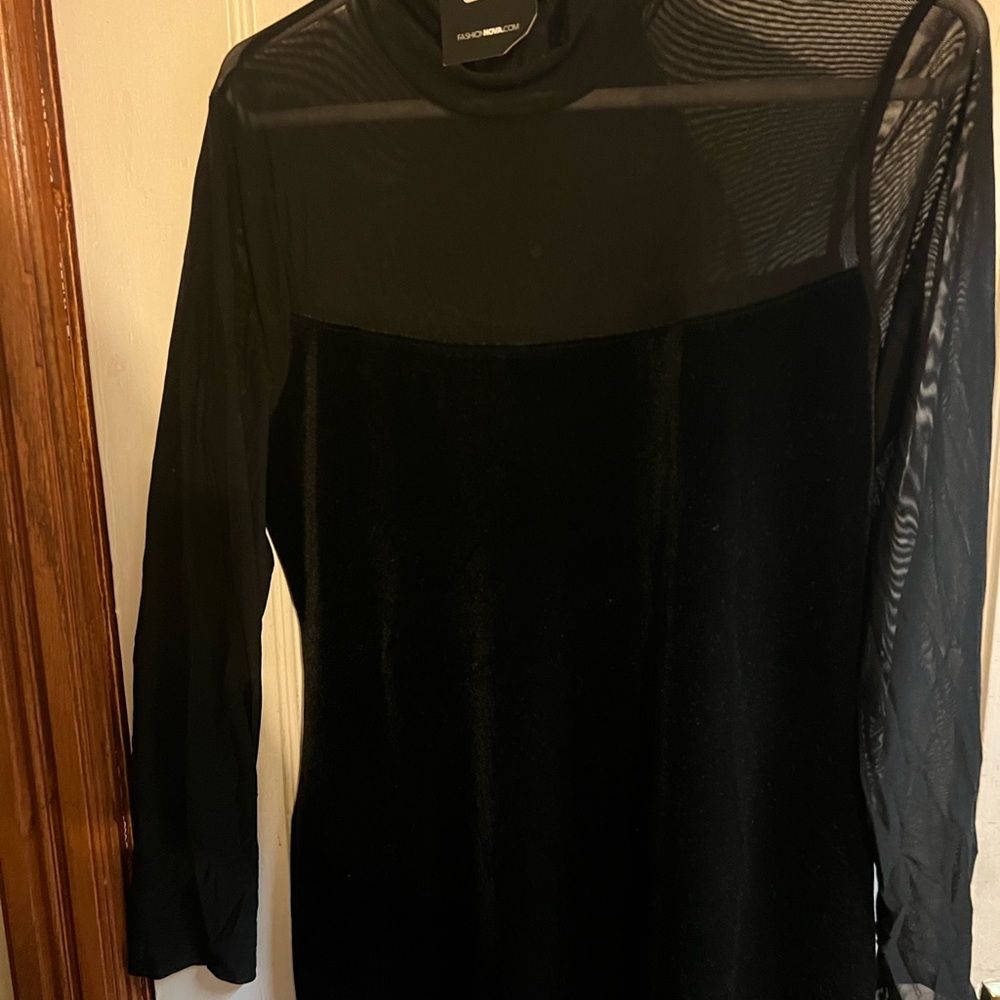 Black Velvet dress - Picture 1 of 2